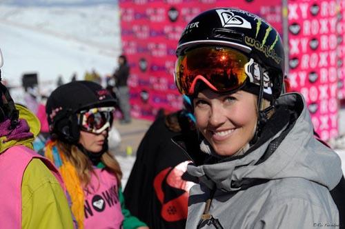 A esquiadora canadense Sarah Burke, vítima de um acidente nos treinos há nove dias, em Park City, no estado norte-americano de Utah, morreu em consequência das várias hemorragias que sofreu por causa da queda / Foto: Divulgação